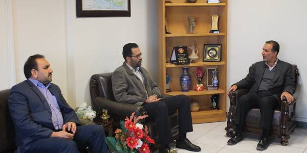 نشست مدیرکل پدافند غیرعامل با مدیرعامل شرکت آب و فاضلاب استان