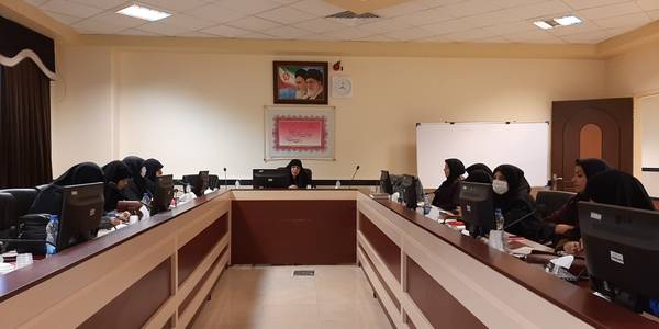 جلسه برنامه ریزی برنامه های گرامیداشت هفته زن و مقام مادر به ریاست سرکارخانم مفتح زاده مدیرکل بانوان استانداری و مشاورین بانوان دستگاه های اجرایی و فرمانداری ها وارائه گزارش درخصوص برنامه های پیشنهادی خود پرداختند درسالن شهید شبان استانداری برگزار گردید .١٤٠١-٠٩-٢٨