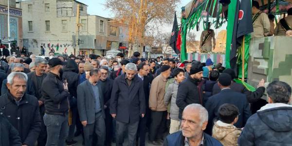پیکر 5 شهید گمنام دفاع مقدس در شهرستان خمین تشییع شد