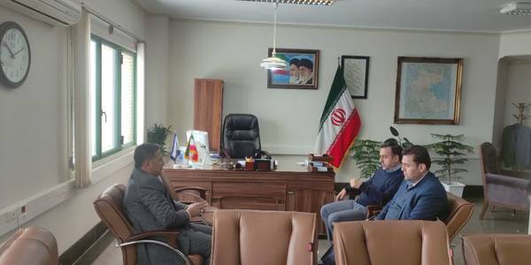 نشست میرزاخانی معاون هماهنگی امور اقتصادی و توسعه منطقه ای استاندار با رادی مدیرکل دفتر امور شهری و شوراهای استانداری در خصوص سرمایه گذاری در حوزه شهری و شهرداریها