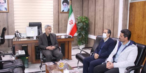 نشست مدیر آموزش و پرورش شهرستان با فرماندار خمین برگزار شد