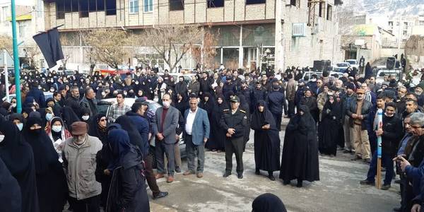 استقبال باشکوه مردم از کاروان شهدا در تفرش