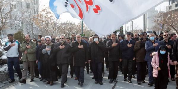 تشییع و خاکسپاری پیکر مطهر شهید خوشنام در استانداری مرکزی