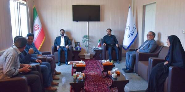 🔻نشست فرماندار شهرستان کمیجان و مدیرکل تعاون، کار و رفاه اجتماعی استان