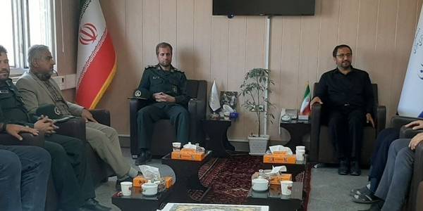 دیدار فرمانده ناحیه مقاومت بسیج کمیجان با فرماندار شهرستان