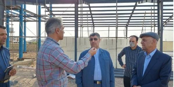 بازدید دکتر علی اکبر کریمی نماینده مردم شریف شهرستان های اراک، کمیجان و خنداب در مجلس شورای اسلامی به همراه فرماندار شهرستان کمیجان و معاون فرماندار از کارخانه در حال توسعه دانه طلایی شهر کمیجان