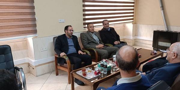 بازدید دکتر اتابکی دبیر کمیسیون مبارزه با قاچاق کالا و ارز استان از شهرستان ساوه