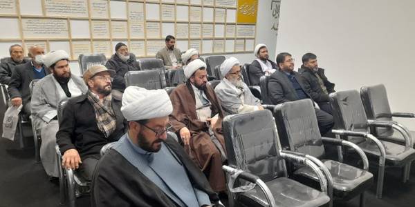 دوره یک روزه توانمندسازی ارکان مساجد شهرستان تفرش با حضور محمدرضا رضایی فرماندار شهرستان تفرش، امام جمعه تفرش، فرمانده سپاه تفرش و سایر مسئولین شهرستان ، امامان جماعت و سایر ارکان مساجد شهرستان در شهر قم برگزار گردید. در این دوره یک روزه ارکان مساجد شهرستان ضمن بازدید از نمایشگاه مسجد طراز انقلاب اسلامی در کلاس های توانمندسازی شرکت نمودند.