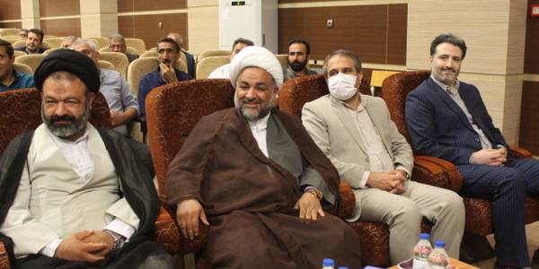 پلاک گذاری ۵۵۰۰ اصله درخت در طرح شجره طیبه