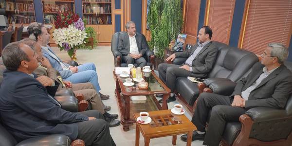 دیدار ملکی مدیر کل غله و خدمات بازرگانی استان مرکزی و همکاران ایشان با معاون استاندار و فرماندار ویژه شهرستان ساوه.