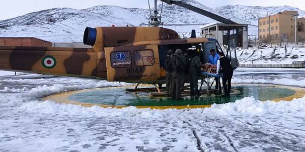 پنج فوتی و ۱۱ مجدوح در حادثه رانندگی گردنه نقره کمر-حضور ۸۰ نفر نیروی امدادی، انتظامی و خدمات رسان برای کمک به مصدومین و انتقال آن ها به مراکز درمانی