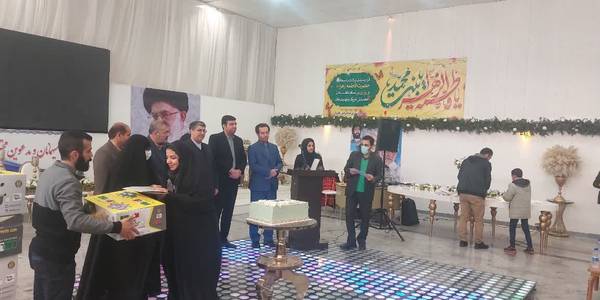 تقدیر از بانوان فعال بخش مرکزی شهرستان اراک به مناسبت روز مادر