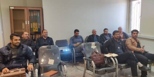 برگزاری هفتاد و نهمین کارگاه آموزشی ویژه دهیاران بخش ساروق شهرستان اراک