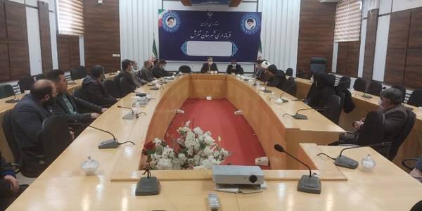 جلسه ستاد کرونا شهرستان تفرش بریاست سعید مویدی معاون فرماندار تفرش و سایر اعضا در محل‌ فرمانداری برگزار گردید.