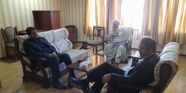 بازدید فرماندار شهرستان تفرش وامام جمعه شهرستان  از محل برگزاری آزمون سراسری در دانشگاه دولتی تفرش