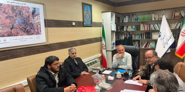 مدارس استان فردا به صورت حضوری فعالیت می کنند- دانش آموزان با ماسک در کلاس حاضر شوند