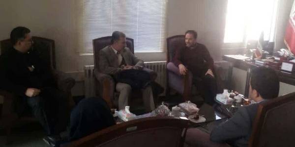 دیدار سرپرستی پست بانک استان مرکزی با فرماندار