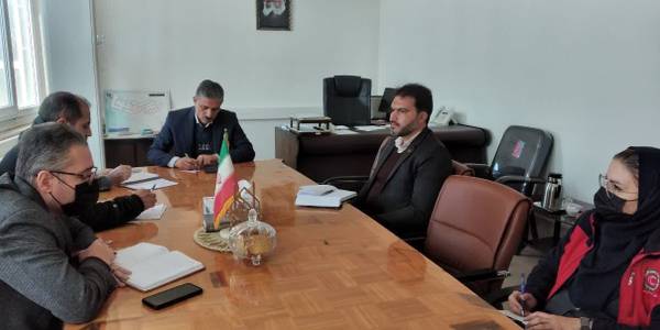 جلسه برنامه ریزی درختکاری در شهرستان بریاست سعید مویدی معاون فرماندار تفرش در فرمانداری تشکیل و برگزار شد.