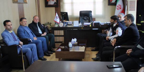 بازدید سرپرست معاونت هماهنگی امور عمرانی از ایستگاه مرکزی آتش نشانی اراک