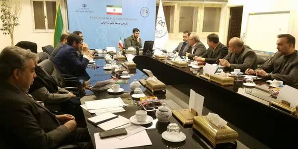 بررسی مسائل و مشکلات واحدهای صنعتی استان مرکزی: در جلسه ای با حضور معاون وزیر صنعت،معدن وتجارت ورئیس سازمان توسعه وتجارت مسائل و مشکلات گمرکی واحدهای تولیدی استان مرکزی بررسی شد.در این جلسه که معاون هماهنگی امور اقتصادی استانداری مرکزی،مدیرکل کل صنعت،معدن وتجارت استان مرکزی و رئیس اتاق بازرگانی،صنایع،معادن و کشاورزی اراک حضور داشتند جودکی به بیان مسائل و مشکلات واحدهای تولیدی استان در حوزه امور گمرکی پرداخت.
سه شنبه ۴  بهمن ۱۴۰۱