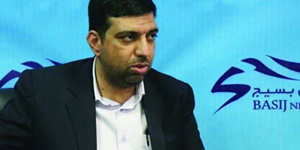 ۲۰۰ پروژه در اراک در دهه فجر افتتاح و یا کلنگزنی می‌شود
🔹فرماندار اراک: در ایام دهه فجر ۲۰۰ پروژه با اعتباری بالغ بر ۵۵۰ میلیارد تومان افتتاح یا کلنگزنی می‌شود؛ پروژه‌های متعددی از جمله کتابخانه مرکزی، بیمارستان ۹۶ تخت خوابی، تخصصی زنان و زایمان، پروژه تقاطع غیر همسطح سنجان، تکمیل طرح  آبرسانی شهرستان اراک از سد کمال صالح و... نیمه‌تمام مانده بود که برخی از این پروژه‌ها در دهه فجر افتتاح می‌شود