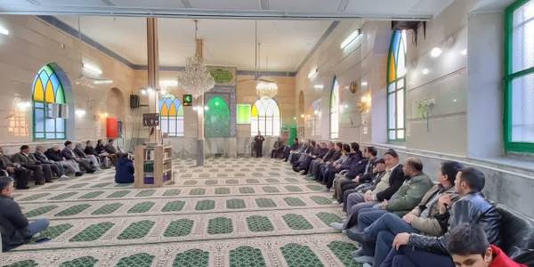 بازدید میدانی فرماندار شهرستان از روستای شهراب      :