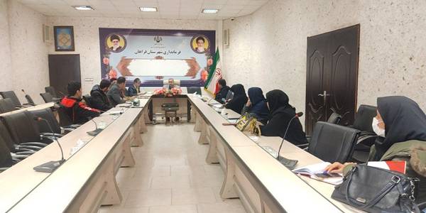 🔸فرماندار فراهان در نشست خبری با اصحاب رسانه به مناسبت آغاز دهه مبارک فجر عنوان‌نمود؛