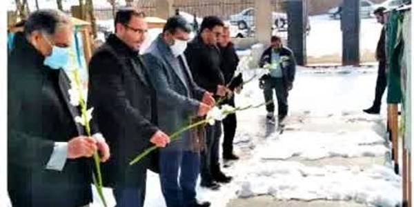 بازدید سرپرست محترم فرمانداری از روند پایانی پروژه زمین چمن مصنوعی علیشار