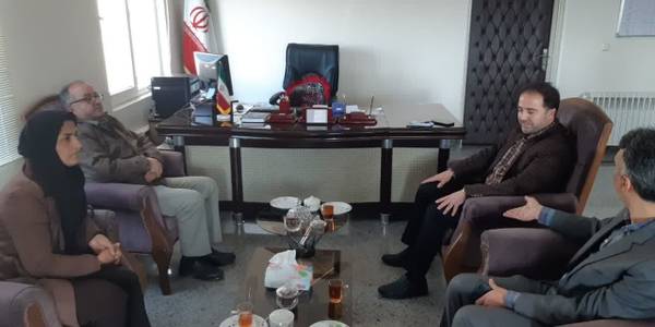 دیدارمدیرکل حفاظت محیط زیست استان مرکزی به همراه معاون محیط زیست استان همدان با فرماندار
