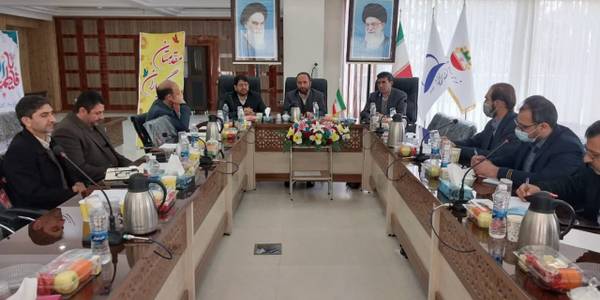 جلسه هم اندیشی کارشناسان حراست فرمانداری ها و بخشداری های شهرستان های تفرش ، آشتیان ، فراهان ، کمیجان و میلاجرد با حضور محمدرضا رضایی فرماندار تفرش ، مهندس مافی مدیرکل حراست استانداری مرکزی و شهردار تفرش به میزبانی شهرداری تفرش در سالن کنفرانس شهرداری برگزار گردید.