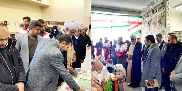 بازدید سرپرست محترم فرمانداری از غرفه هنرستان موعود در اولین روز دهه مبارک فجر