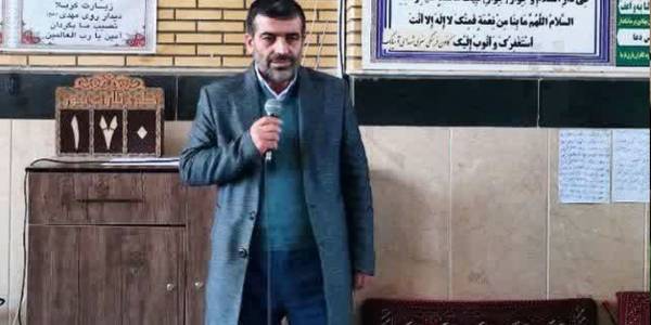 حضور سرپرست محترم فرمانداری در جمع نمازگزاران آسیابک در اولین روز دهه مبارک فجر