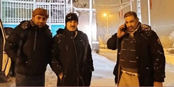 بازدید شبانه فرماندار شهرستان شازند از راهدارخانه پاکل و راه های بخش سربند