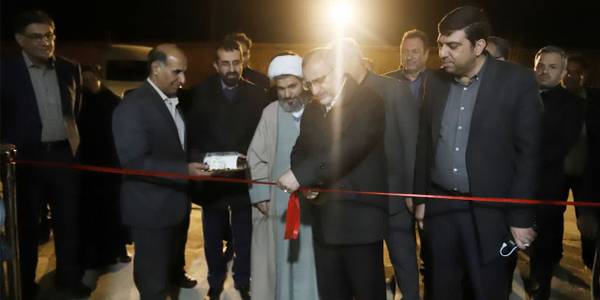 افتتاح شرکت بسته بندی تخم مرغ در روستای معصومیه

🇮🇷همزمان با سالروز پیروزی انقلاب اسلامی، با حضور استاندار مرکزی، معاون سیاسی، امنیتی و اجتماعی استاندار و فرماندار اراک، مرکز سورتینگ و بسته بندی تخم مرغ در روستای معصومیه شهرستان اراک افتتاح شد.