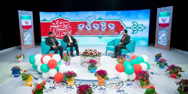 شامگاه ۲۲ بهمن، استاندار مرکزی به همراه معاون سیاسی، امنیتی و اجتماعی استاندار و فرماندار اراک به منظور تقدیر از حضور حماسی مردم در راهپیمایی با شکوه ۲۲ بهمن و گفتگوی تلویزیونی با مردم استان مرکزی در خصوص پروژه‌ها و اقدامات صورت گرفته در دهه مبارک فجر انقلاب اسلامی در شبکه آفتاب حاضر شد.