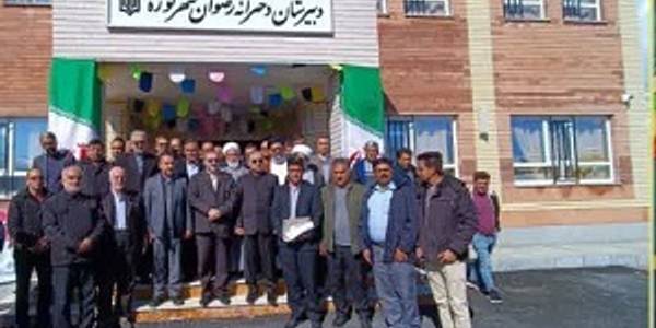 دبیرستان دخترانه رضوان شهر توره همزمان با افتتاح ۱۱۰۰ پروژه آموزشی کشور بصورت ویدئو کنفرانس با حضور ریاست محترم جمهورافتتاح گردید .