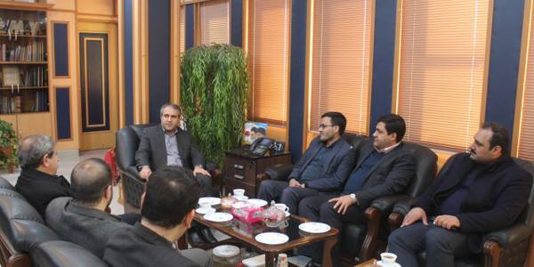 دیدار مدیران اداره کل امور مالیاتی استان و کمیته ارزیابی عملکرد امور مالیاتی با مهدی الیاسی معاون استاندار و فرماندار ویژه شهرستان ساوه.