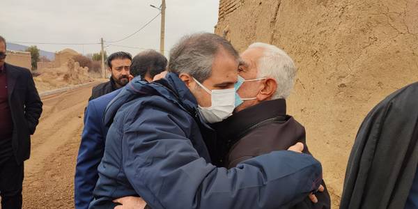 دهگردشی معاون استاندار و فرماندار ویژه شهرستان ساوه