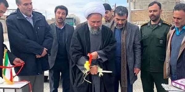 مراسم افتتاح پروژه زیر سازی آسفالت روستای حکیم آباد