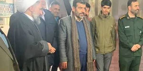 بازدید سرپرست فرمانداری از جمع اعتکاف کنندگان روستای حکیم آباد