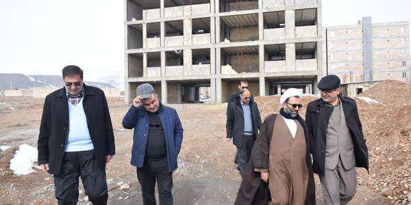 بررسی میدانی روند احداث مسکن محرومین خیرساز در شهر محلات