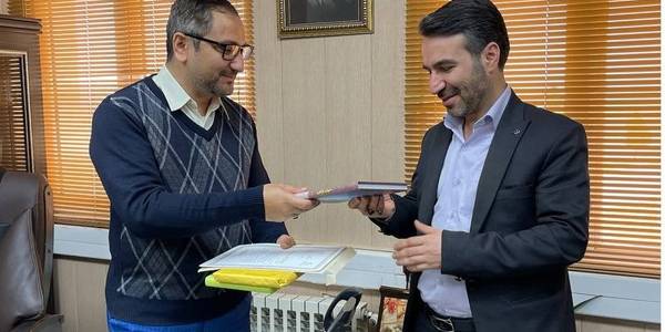 دیدار مدیر دفتر فناوری اطلاعات و شبکه دولت استانداری با فرماندار شهرستان کمیجان