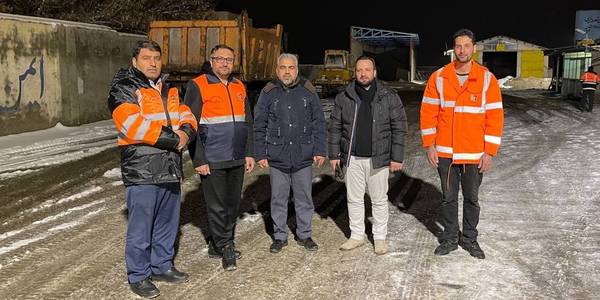 بازدید شبانه فرماندار، معاون سیاسی، امنیتی و اجتماعی فرمانداری و بخشدار مرکزی کمیجان از محورهای مواصلاتی شهرستان