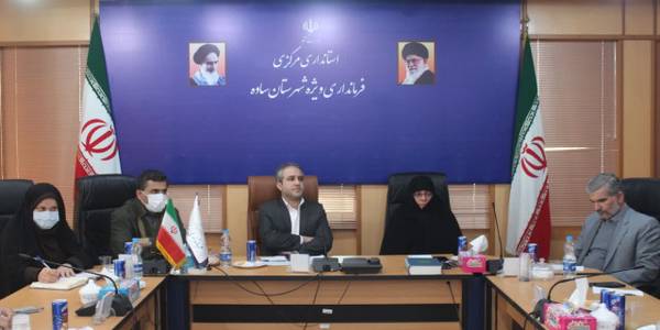 جلسه ستاد حمایت از خانواده و جوانی جمعیت شهرستان ساوه به ریاست  الیاسی فرماندار و با حضور مفتح زاده مدیر کل دفتر امور زنان وخانواده  و  هیات همراه  و اعضای ستاد مذکور در محل فرمانداری برگزار گردید . تبیین  وضعیت  جمعیت  شهرستان  توسط  فرماندار ،  ارائه  گزارش عملکرد دستگاههای  عضو  ستاد  در  خصوص  اجرای  قانوان  جمعیت  و  پاسخ  به سوالات و مطالبات  مطرح  شده در  جلسه  و  تبیین  برش  شهرستانی  بوم جمعیتی با تاکید بر تشکیل ستاد مردمی جمعیت ذیل جبهه جمعیتی توسط مدیرکل امور زنان و خانواده از مهمترین موارد مطرح  شده در جلسه مذکور بود  .   ١٤٠١-١٢-٠٤