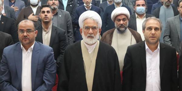 جلسه شورای اداری شهرستان ساوه با حضور حجت الاسلام والمسلمین منتظری دادستان کل کشور برگزار شد.