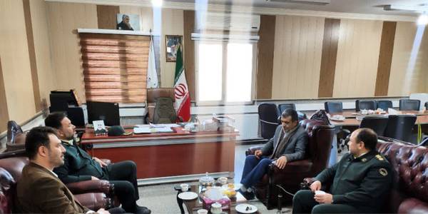 دیدار فرماندهی انتظامی استان مرکزی با فرماندار