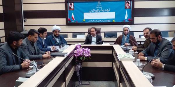 "" برگزاری جلسه انجمن کتابخانه های عمومی ""