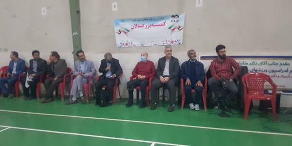 همایش ورزش صبحگاهی در خمین برگزار شد