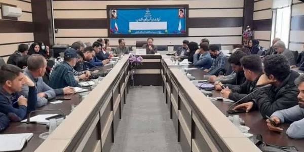 برگزاری همایش دهیاران شهرستان خنداب