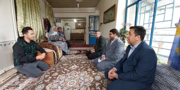 دیدار با مادر شهید حسین صدری